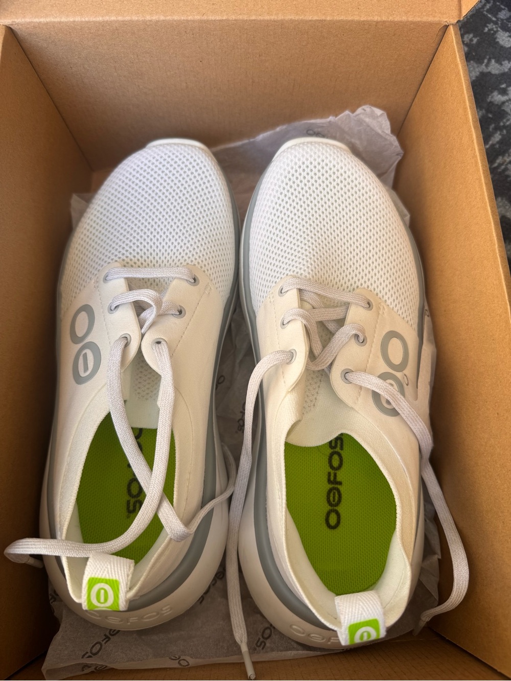 OOFOS Women’s OOmy Stride